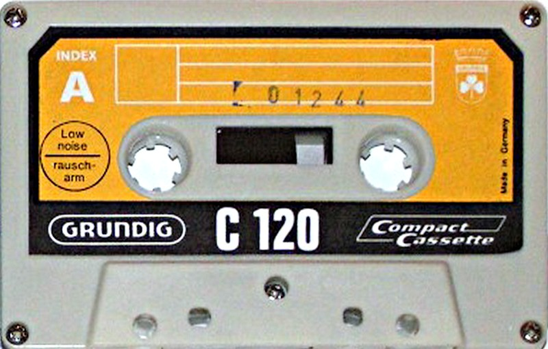 Compact Cassette:  Grundig -  120