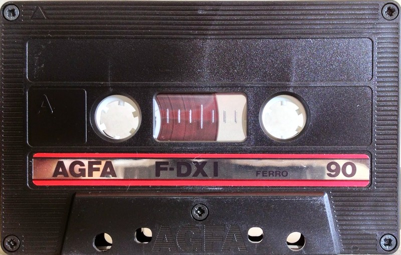 Compact Cassette: AGFA  - F-DX I 90