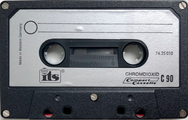 Compact Cassette its 90 Type II Chrome Germany