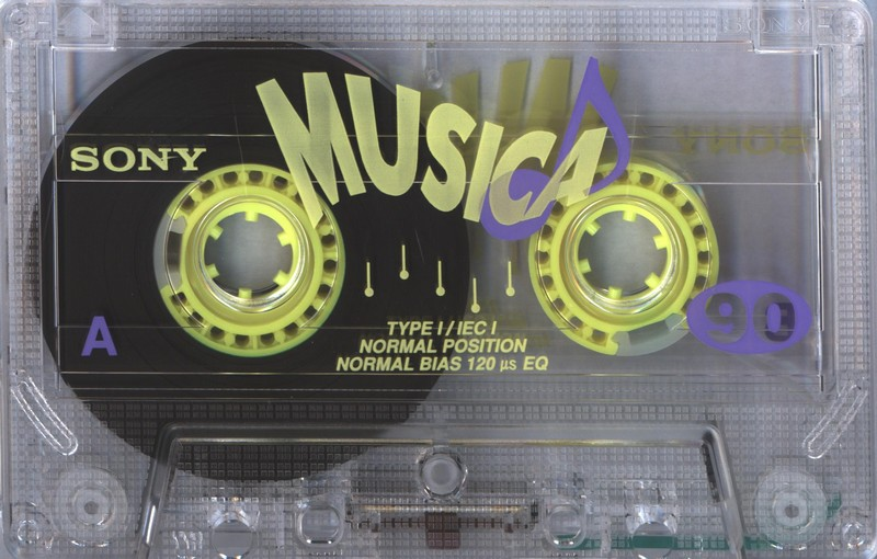 Compact Cassette: Sony  - Musica 90