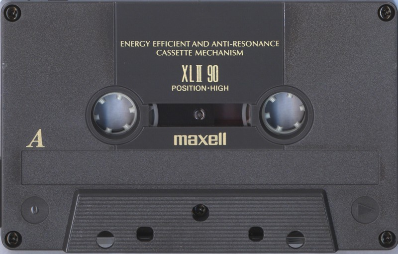 Compact Cassette: Maxell / Hitachi Maxell - XLII 90