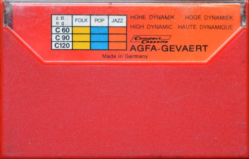 Compact Cassette: AGFA  - Ferrocolor 90