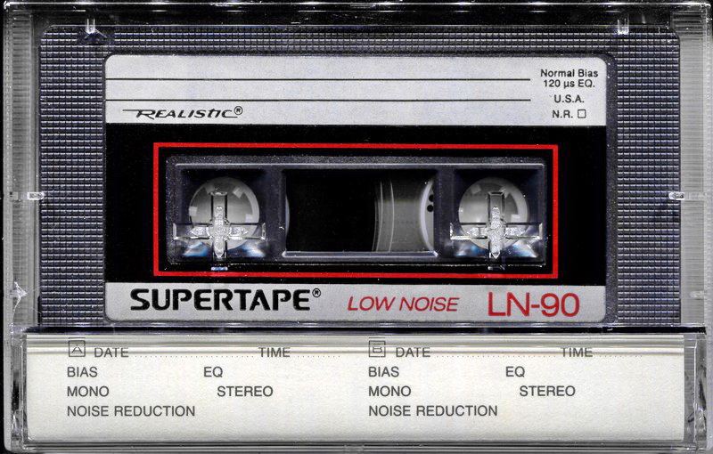 Compact Cassette: Realistic SUPERTAPE - LN 90