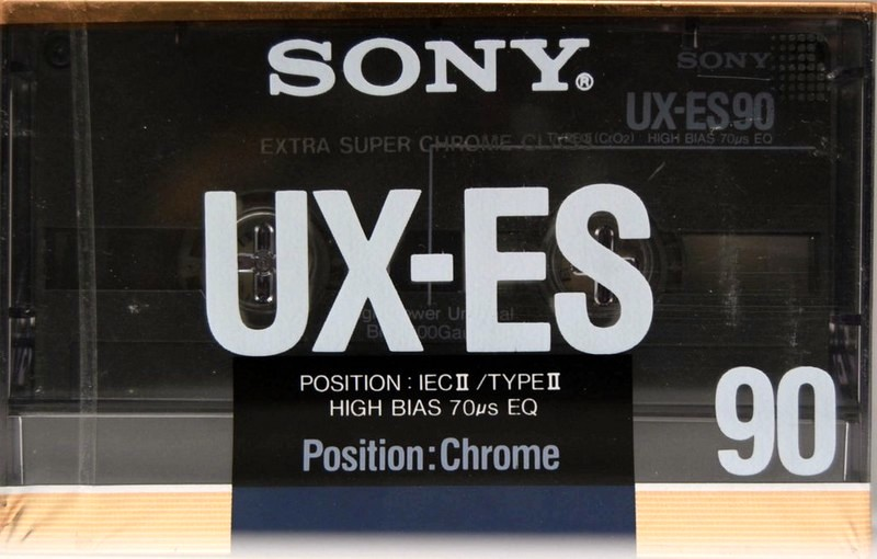 Compact Cassette: Sony  - UX-ES 90