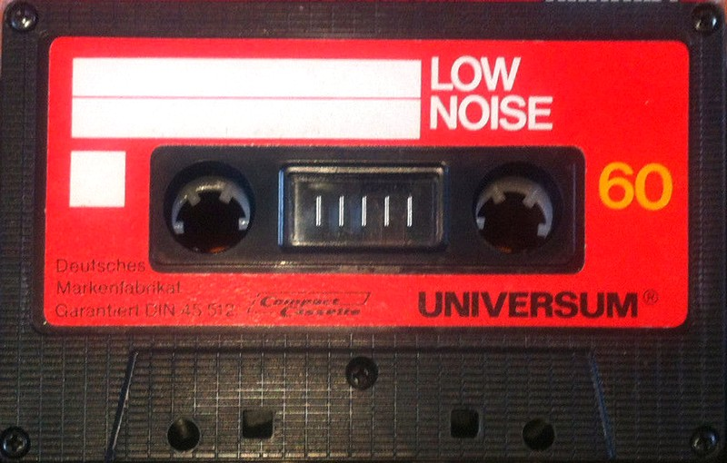 Compact Cassette:  Universum -  60