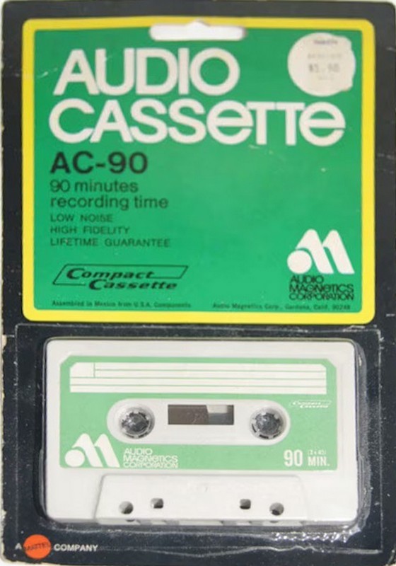 Blister: Unknown Audio Magnetics -  90