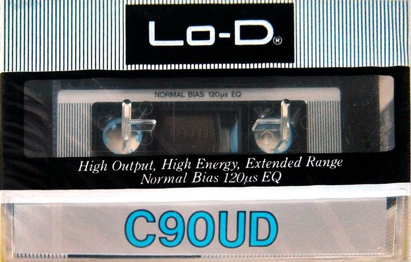 Compact Cassette: Maxell / Hitachi Lo-D - UD 90