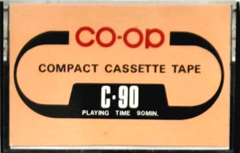 Compact Cassette: Maxell / Hitachi CO-OP -  90