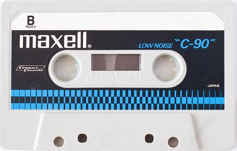 Compact Cassette: Maxell / Hitachi Maxell -  90