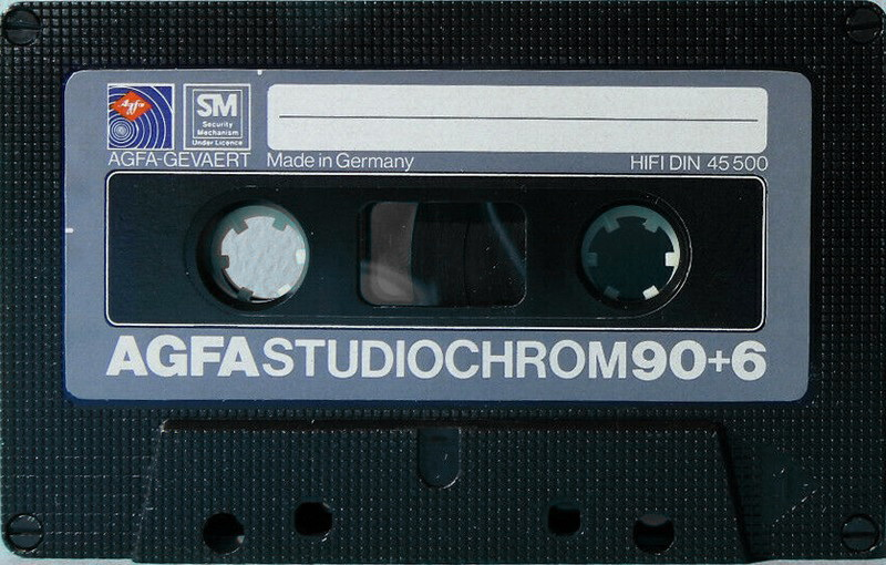 Compact Cassette: AGFA  - Studiochrom 90+6