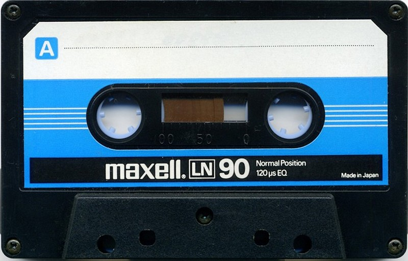 Compact Cassette: Maxell / Hitachi Maxell - LN 90