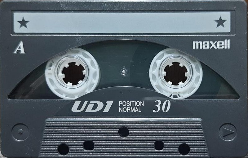 Compact Cassette: Maxell / Hitachi Maxell - UD1 30