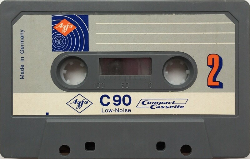 Compact Cassette: AGFA  -  90