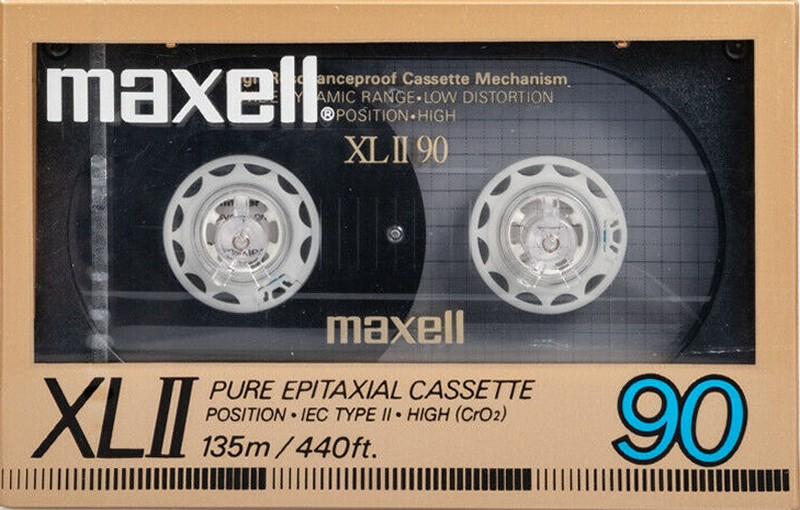 Compact Cassette: Maxell / Hitachi Maxell - XLII 90