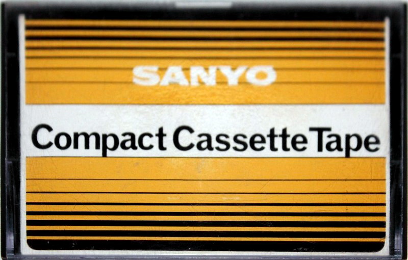 Compact Cassette:  Sanyo - FS 90