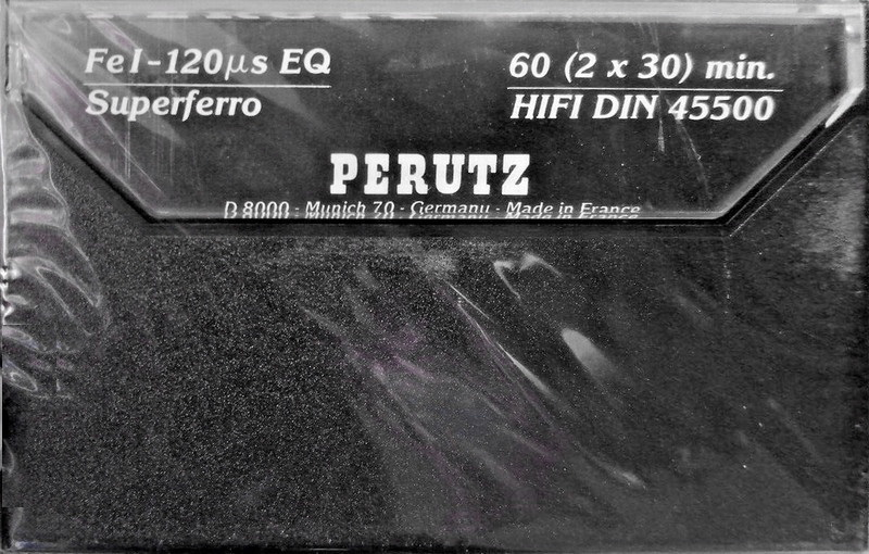 Compact Cassette: Unknown Perutz -  60