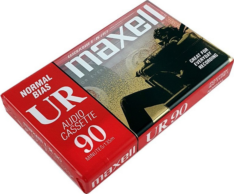 Compact Cassette: Maxell / Hitachi Maxell - UR 90