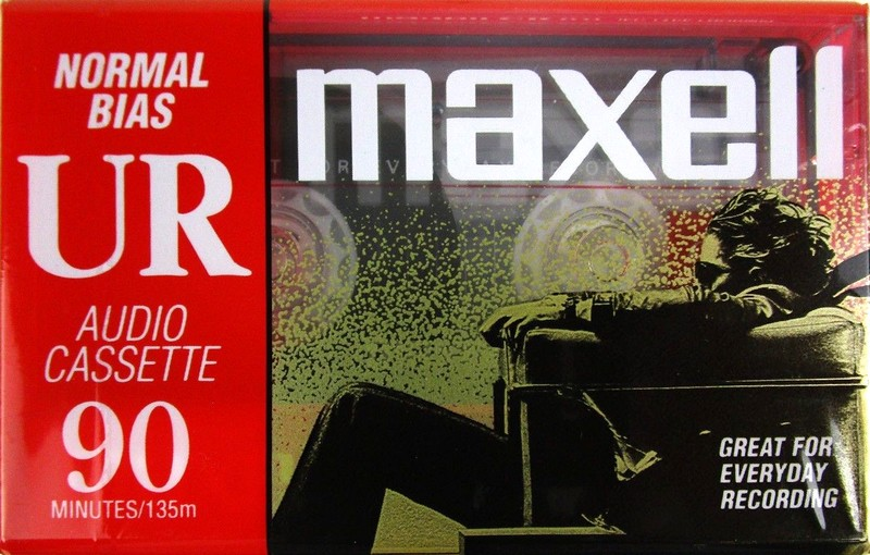 Compact Cassette: Maxell / Hitachi Maxell - UR 90