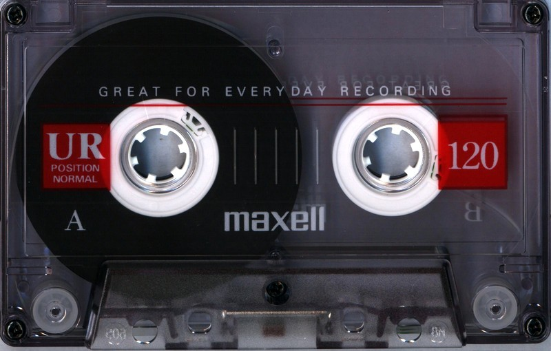 Compact Cassette: Maxell / Hitachi Maxell - UR 120