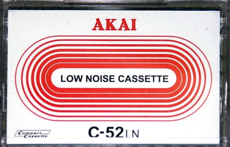 Compact Cassette: Mitsubishi Akai - LN 52