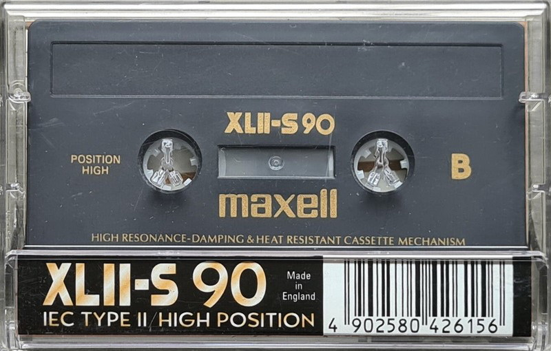 Compact Cassette: Maxell / Hitachi Maxell - XLII-S 90