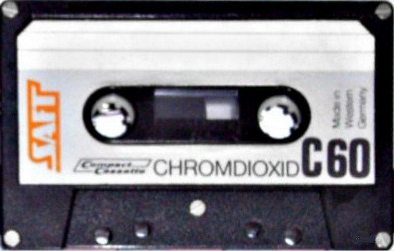 Compact Cassette Saft 60 Type II Chrome Germany