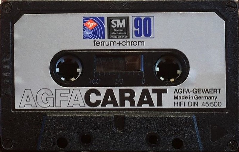 Compact Cassette: AGFA  - CARAT 90