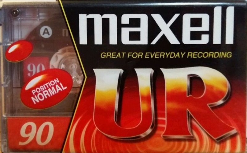 Compact Cassette: Maxell / Hitachi Maxell - UR 90