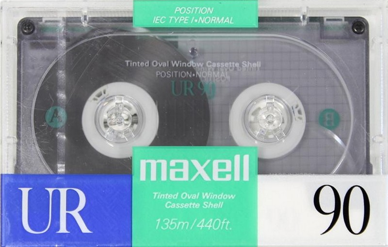 Compact Cassette: Maxell / Hitachi Maxell - UR 90