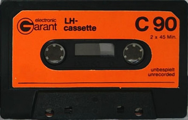 Compact Cassette: Unknown Electronic Garant -  90