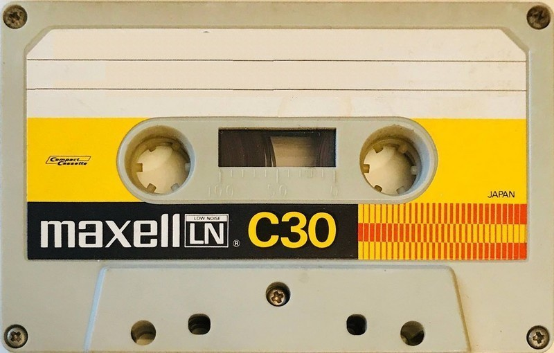 Compact Cassette: Maxell / Hitachi Maxell -  30