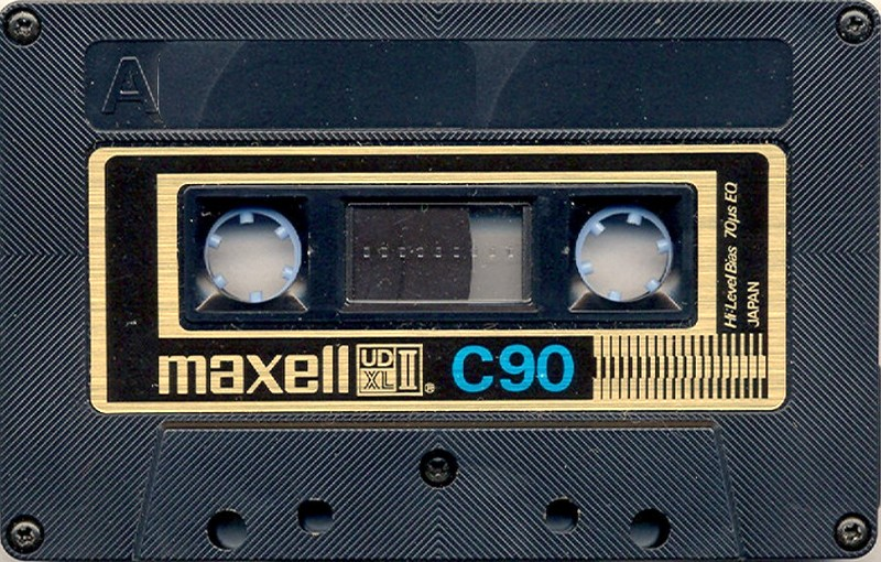 Compact Cassette: Maxell / Hitachi Maxell - UD XLII 90