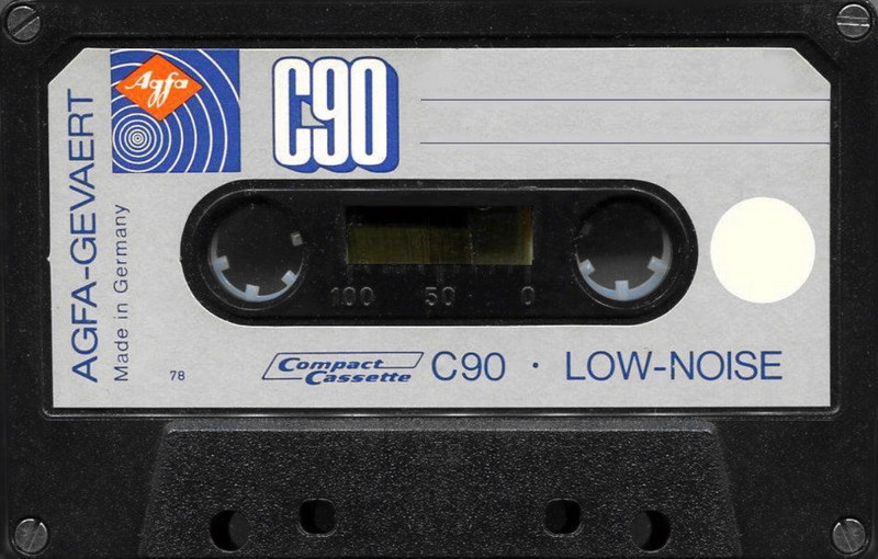 Compact Cassette: AGFA  -  90