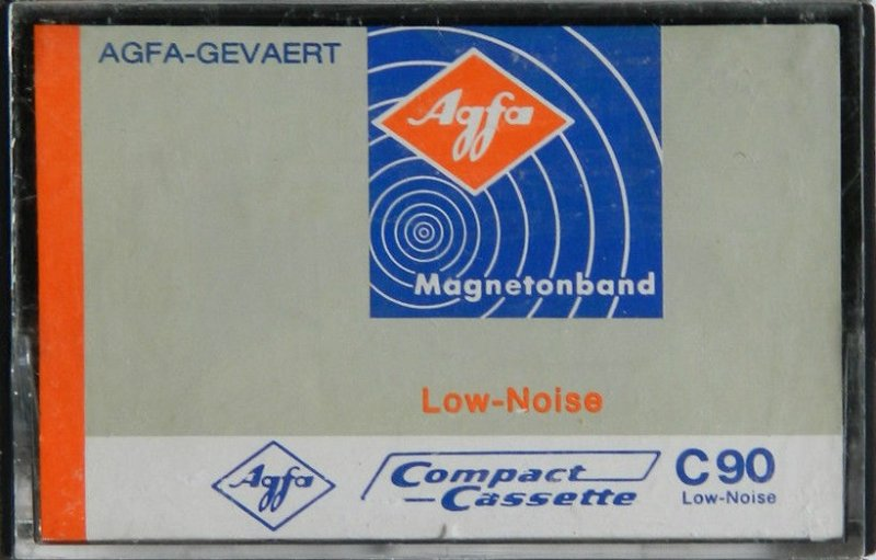 Compact Cassette: AGFA  -  90