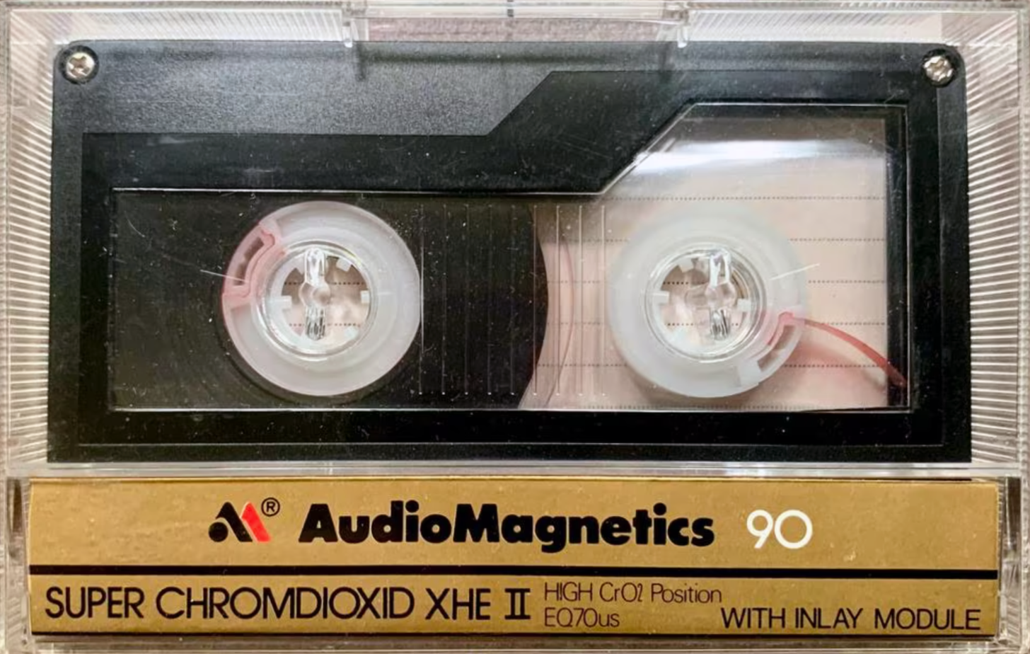 Compact Cassette Audio Magnetics XHE II 90 Type II Chrome Europe