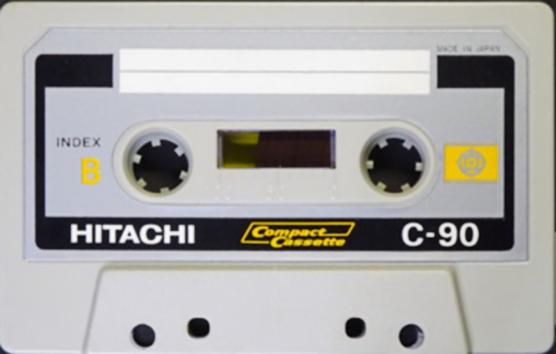 Compact Cassette: Maxell / Hitachi Hitachi - P 90