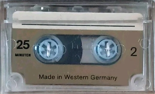 Microcassette Magna 50 Type I Normal 1980 Europe
