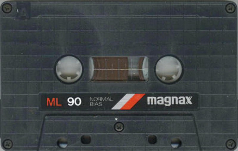 Compact Cassette:  Magnax - ML 90